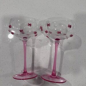 Cupcakes & Cashmere Pink Bow Stemmed Cocktail Glasses